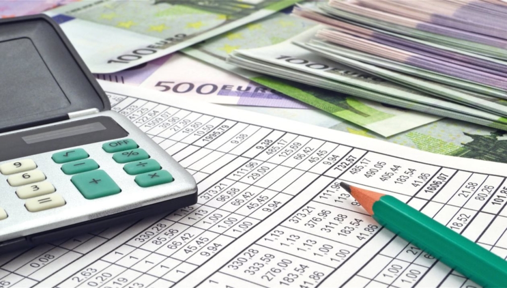 Εφορία: Οκτώ τρόποι για να αποφύγετε την παγίδα των τεκμηρίων