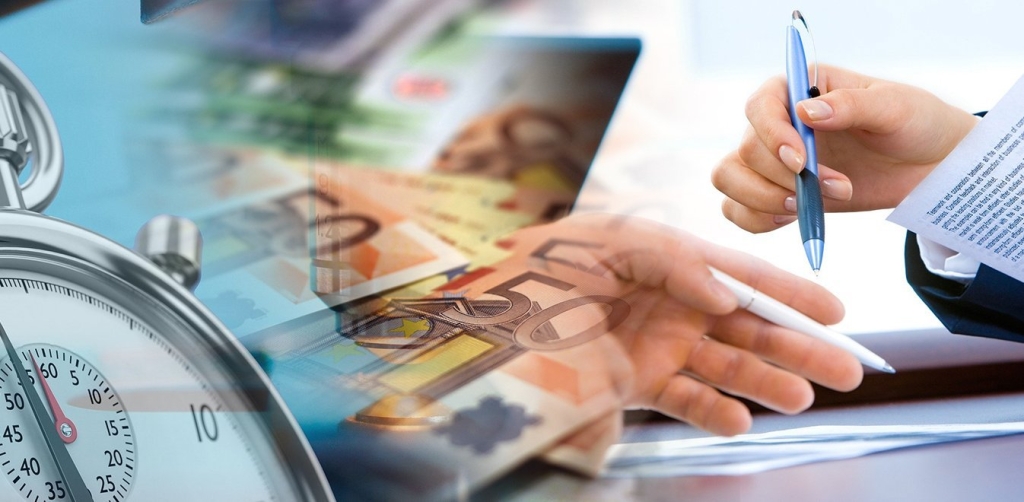 Οι λύσεις που εξετάζει το ΥΠΟΙΚ για την επιστρεπτέα προκαταβολή